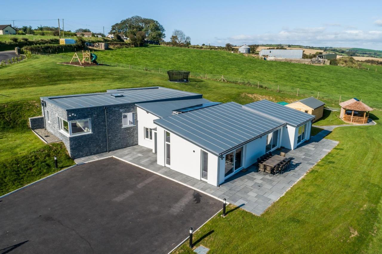 River Views,Kinsale, Hosted By Exquisite Holiday Homes, Sleeps 26 Cork Exterior photo